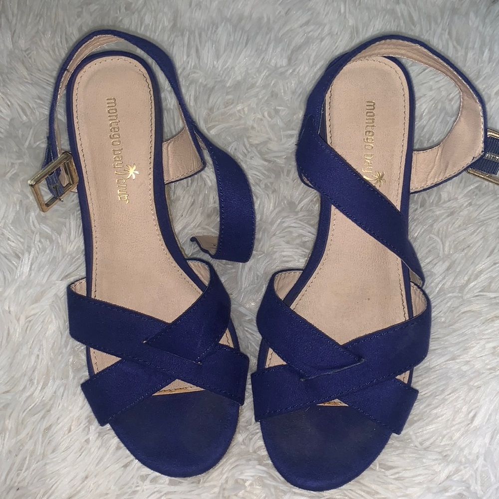 Blue wedge heals